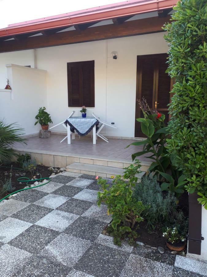 Villetta Lucia Torre dell'Orso Exterior photo